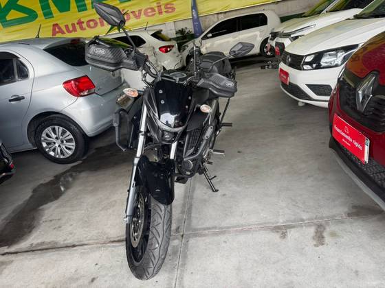 YAMAHA FZ25 FAZER ABS YAMAHA FZ25 FAZER ABS